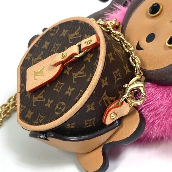 LOUIS VUITTON Monogram Body Chain- Monkey hat bock/accessories Necklace - Picture 7 of 9